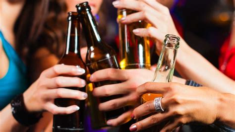 The Pros And Cons Of Lowering The Legal Drinking Age • Apex Tribune