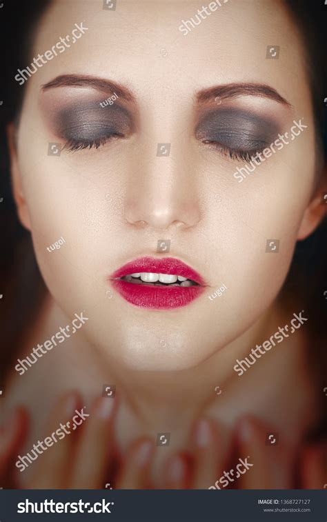 Sensual Young Aroused Woman Closed Eyes 스톡 사진 1368727127 Shutterstock