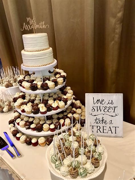 Wedding Cake Table With Cupcakes Rustic Wedding Cake Stand Rustic