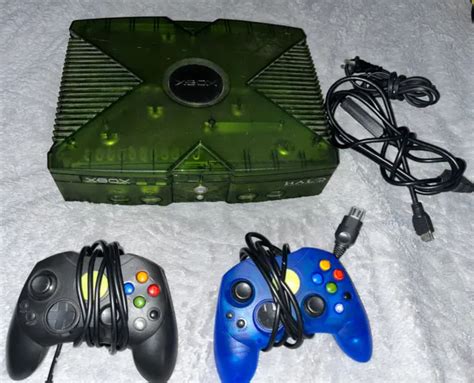 Microsoft Xbox Original Halo Special Edition Console 2 Controllers