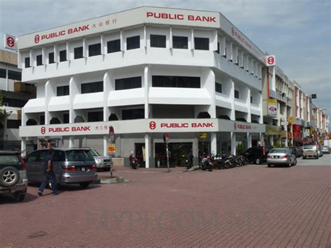 Originally developed as a satellite township for kuala lumpur, the capital of malaysia, it is part of the greater kuala lumpur area. Public Bank Damansara Utama Branch, SS 21, Petaling Jaya ...