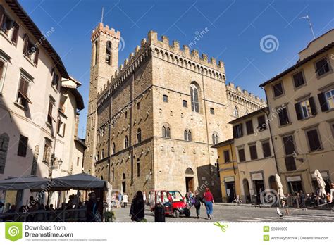 Utc to rome, italy time zones converter, calculator, table and map. Palazzo Del Bargello In Florence, Italy. Editorial Stock ...