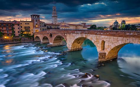 Ponte Pietra Roman Bridge On The River Adige In Verona Italy Hd
