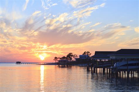 Visit Gulf Breeze 2021 Travel Guide For Gulf Breeze Florida Expedia