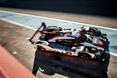 Immerse Yourself In The Heaven That Is The Porsche 919 Hybrid Testing