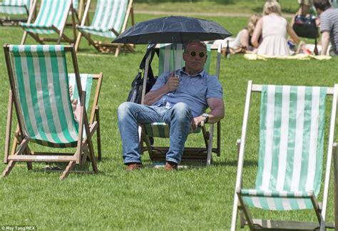 Britain Basks In 25c As The World Cup Begins Daily Mail Online