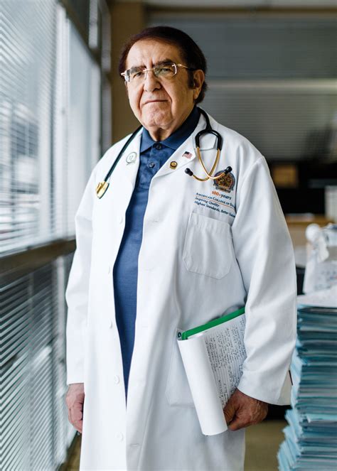 С 2013 года ип цацулин б.а. Dr. Younan Nowzaradan of 'My 600-lb Life,' a Weight-Loss ...