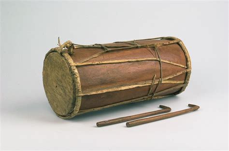 Serune kalee terbuat dari kayu pilihan yang memiliki karakter kuat dan keras sekaligus ringan. 7 Alat Musik Tradisional Aceh - TradisiKita