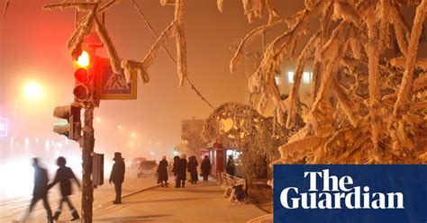What is the coldest month in Istanbul? 2