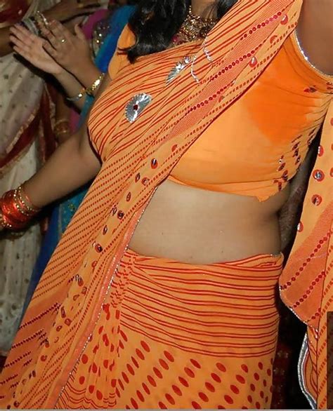 Hot Indian Ladies Sweaty Armpits Underarms For Comments 18 Pics Xhamster