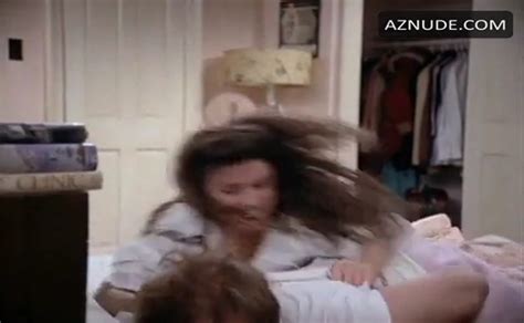 Julia Louis Dreyfus Breasts Scene In Seinfeld Aznude