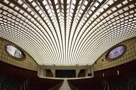 Inside The Popes Reptilian Audience Hall In Vatican City Soulask