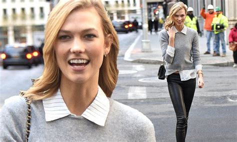 Karlie Kloss Spotted Leaving Taylor Swifts Nyc Apartment Karlie Kloss Taylor Swift Nyc