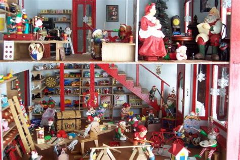 Santas Workshop Dollhouse Holiday Santas Workshop Christmas Booth