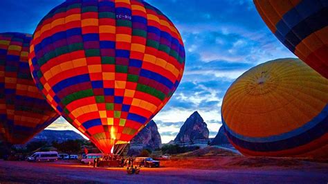 Cappadocia Hot Air Ballooning Hd Wallpaper Backiee Free Ultra Hd