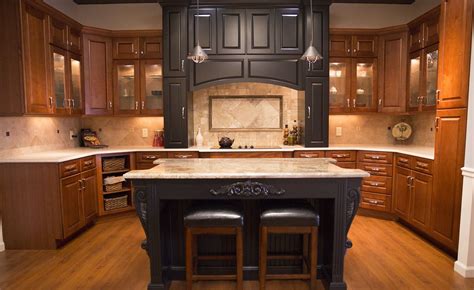 Use a wine and grape stencil to customize cabinet doors a hutch. Tinsley | Kitchen design, Kitchen cabinet manufacturers ...