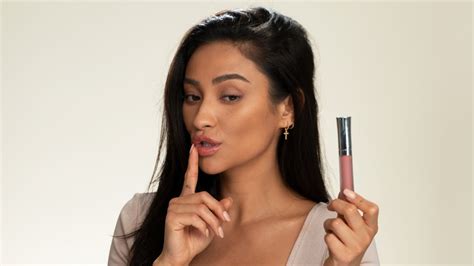 My Favorite Makeup Products Shay Mitchell Youtube