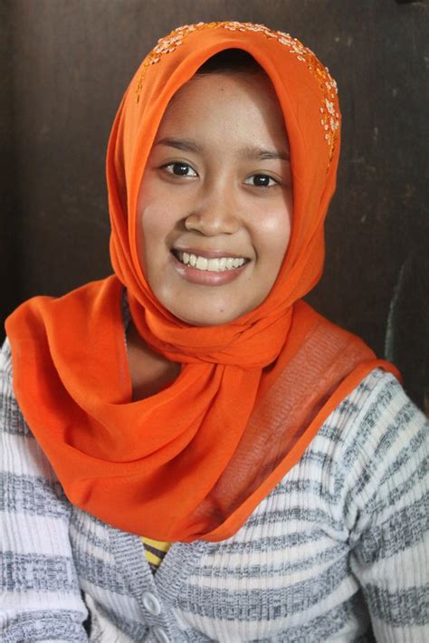 Jilbab Indonesia Is Predominately Muslim About 25