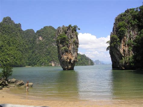Beautiful Pictures Of Halong Bay Vietnam