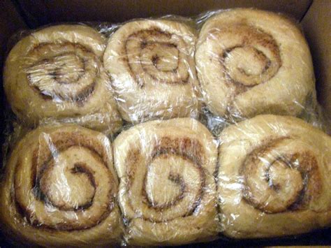 Product Review Cinnaholic Cinnamon Rolls The V Word