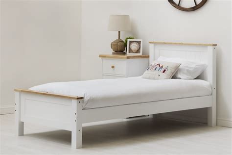 Our extensive range of bed frames come in a selection of if you're in the market for a double or single size bed frame, we have all of your needs covered. Sleep Design Rostherne 3ft Single White Wooden Bed Frame ...