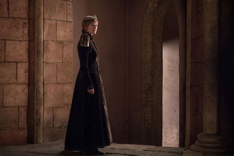 The Burning Questions We Hope Will Be Answered In Gots Final Season Cosmopolitan Middle East