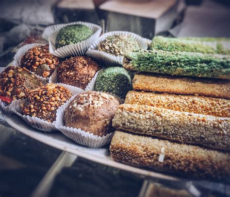 Five Middle Eastern Desserts You Cant Miss