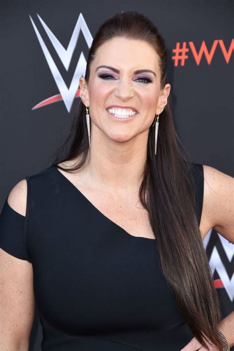 Pin By Greg Fountain On Wwe Female Wrestlers Stephanie Mcmahon