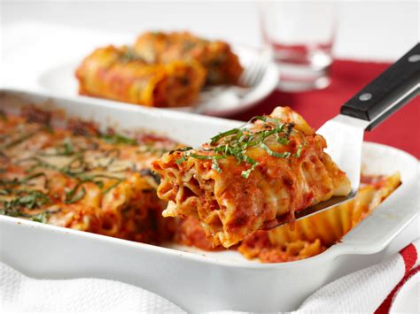Managing diabetes doesn't mean you need to sacrifice enjoying foods stir in broccoli and pasta; Pasta Recipes — Dreamfields Pasta in 2020 | Vegetarian ...