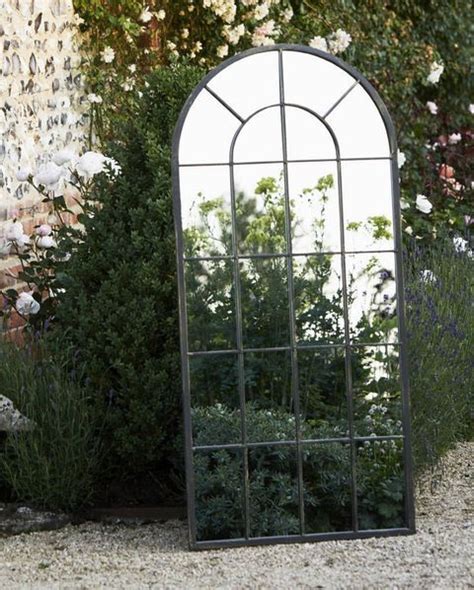 16 Best Garden Mirrors Stylish Outdoor Mirror Ideas Small Courtyard