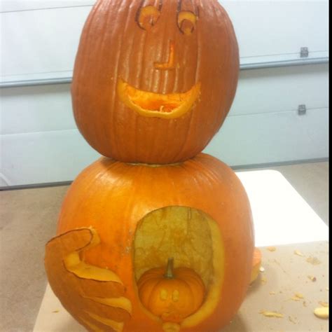 Pumpkin Carving For Pregnant Women Pumpkin Carving Halloween Fun