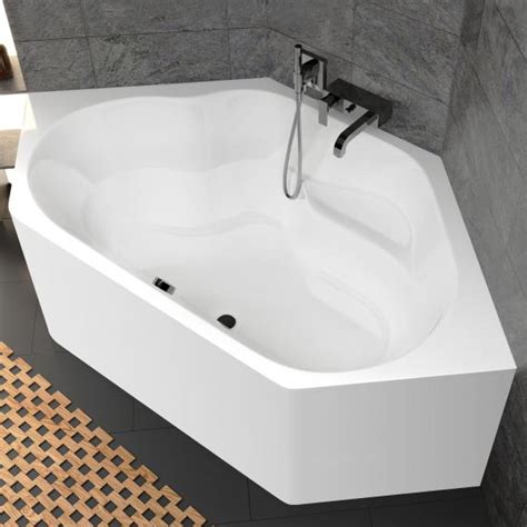 Hier ist ein weiteres badezimmer mit modernem look Riho Winnipeg Sechseck-Badewanne mit Verkleidung - BD73005 ...