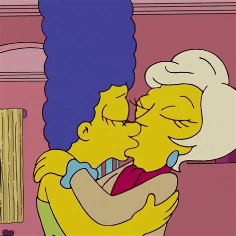 The Simpsons Lindsey Naegle Kiss Marge Simpson Porn D9 Xhamster