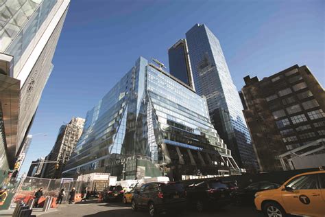 Eastern Neighbor Of Hudson Yards Basks In Megaprojects Glow Crains