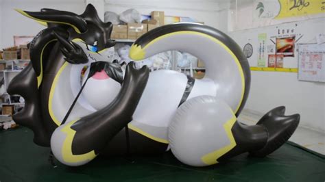 Hongyi Giant Inflatable Laying Sexy Dragon YouTube