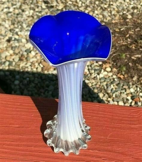 Vintage Cobalt Blue White Murano Italy Cased Art Glass Tulip Vase My