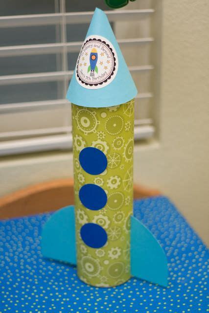 9 Pringle Pot Art Ideas Pringles Can Crafts Crafts For Kids