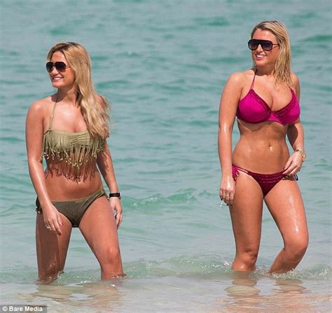 Fundi Wa Kombo It Runs In The Family Towie S Sam And Billie Faiers Show Off Their Very Good