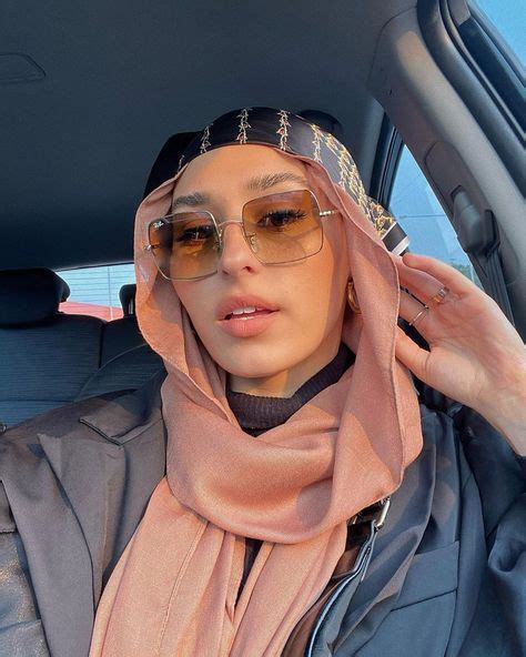 99 Aesthetic Hijab Ideas In 2021 Hijabi Outfits Casual Hijab Fashion