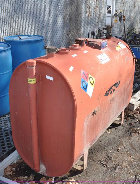 275 Gallon Bulk Oil Tank In Clifton Co Item A5857 Sold Purple Wave