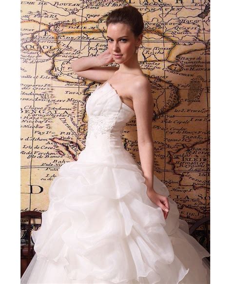 Ball Gown Strapless Court Train Tulle Wedding Dress With Beading
