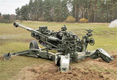 M777 Ufh Ultra Lightweight Field Howitzer 155mm Lightweight Towed