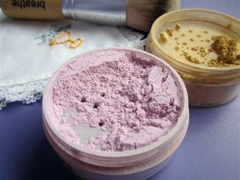 Purple Mineral Foundation Why I Use A Purple Face Powder As My