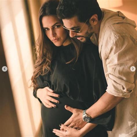 Angad Bedi Holds Pregnant Neha Dhupias Hands And Safely Escorts Her