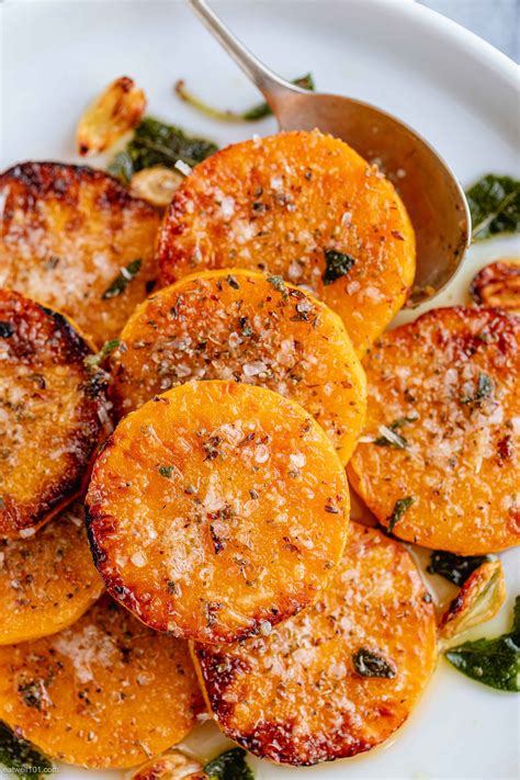 How To Make Baked Squash With Garlic And Parmesan