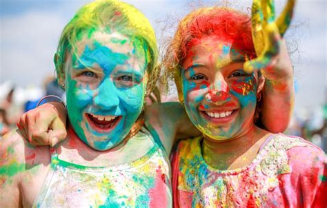 Holi ( /ˈhoʊliː/) is a popular ancient hindu festival, also known as the festival of love, the festival of colours, and the festival of spring. Hume Colour Fest - Holi 2020 — 5 Ways To Wellbeing