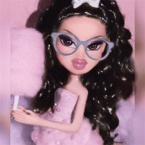 Bratz Doll Pfp Curls And Glasses Black Bratz Doll Bratz Doll Curly