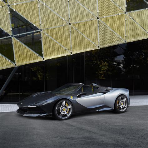 Ferrari Registra Resultados De Vendas Hist Ricos Em Terapia Do Luxo