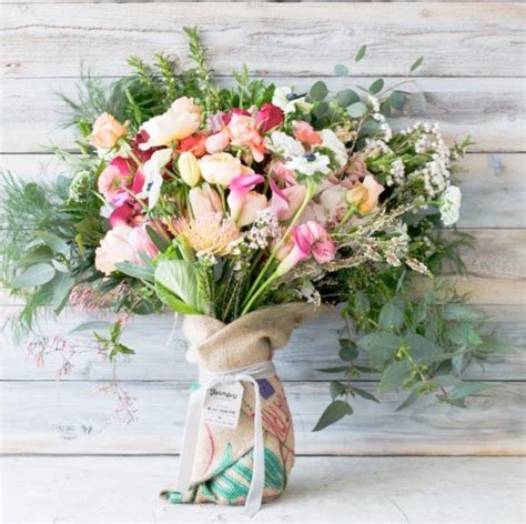 Are shipped from overseas, according to christina stembel, founder of farmgirl flowers , who says that importation. Online Flower Delivery That Wont' Make You Cringe! - Lisa ...