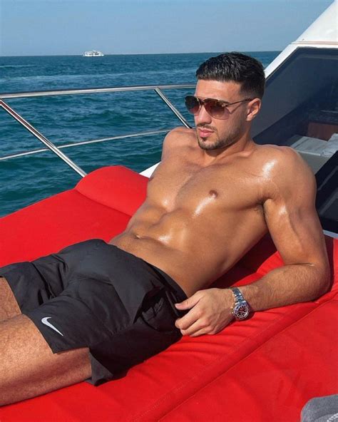 Fit Famous Males On Twitter Tommy Fury 🔥🔥